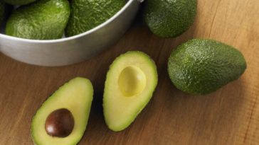 Mustela elige el aguacate para la piel del bebé